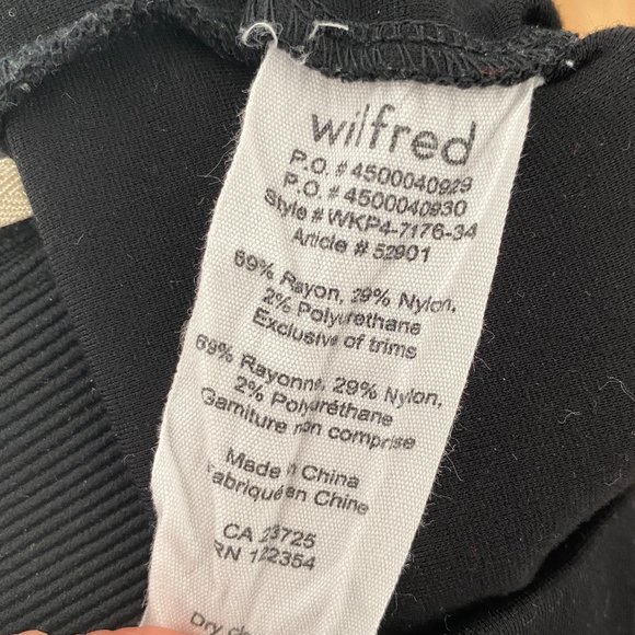 Wilfred Aritizia Black Mini Skirt - Small - Picture 6 of 6